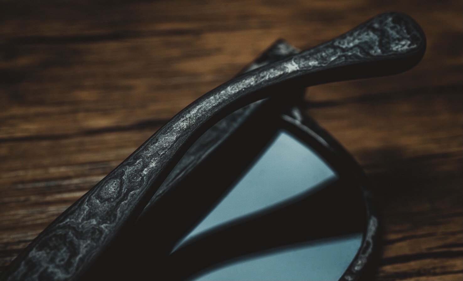 Forged carbon pattern eyewear frame
